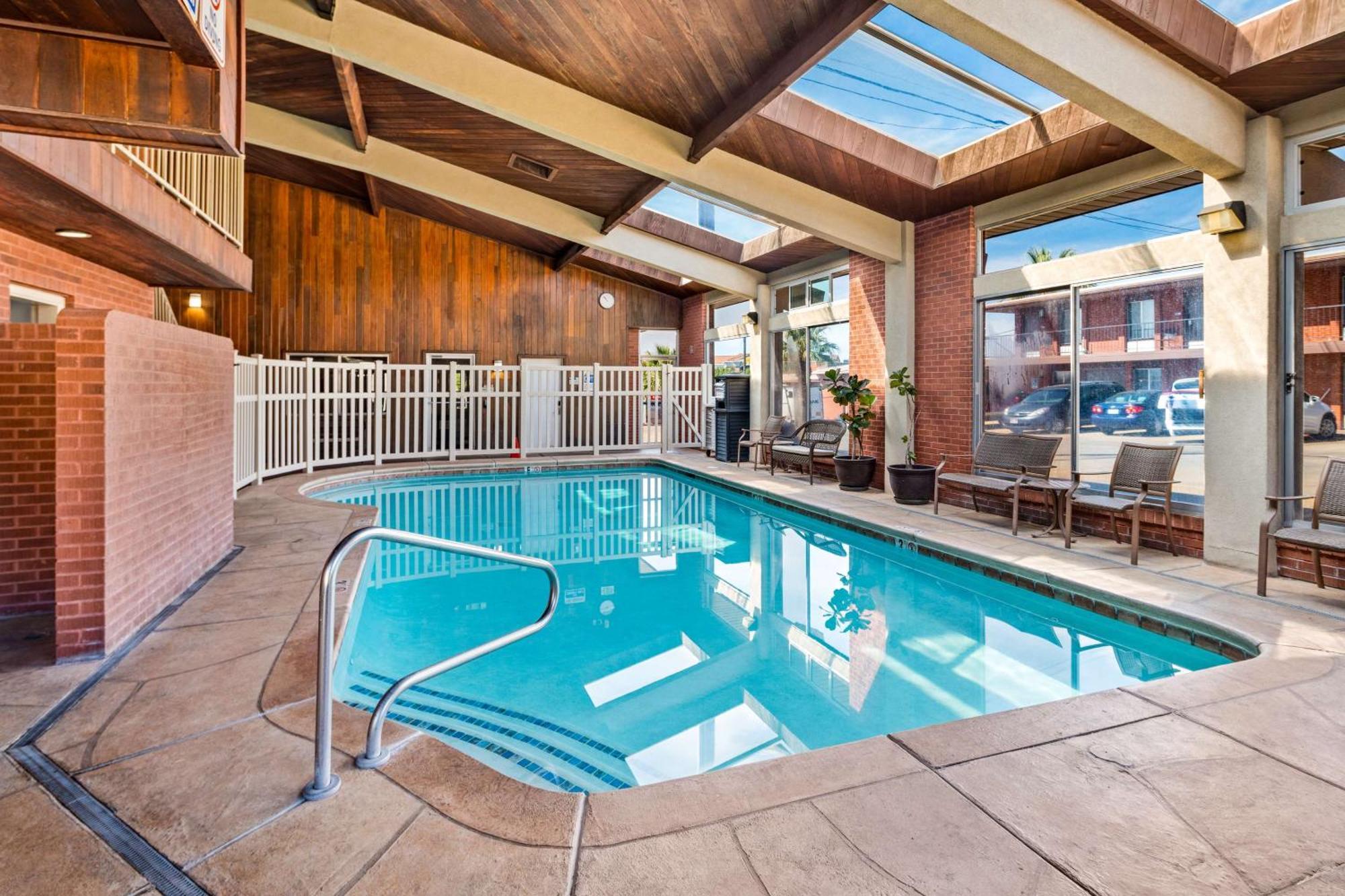 Best Western Coral Hills Сейнт Джордж Екстериор снимка